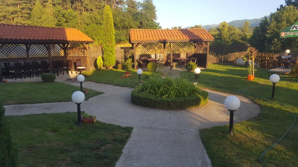Bistrica Hotel Samokov Eksteriør billede