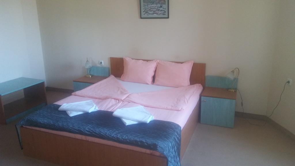 Bistrica Hotel Samokov Eksteriør billede