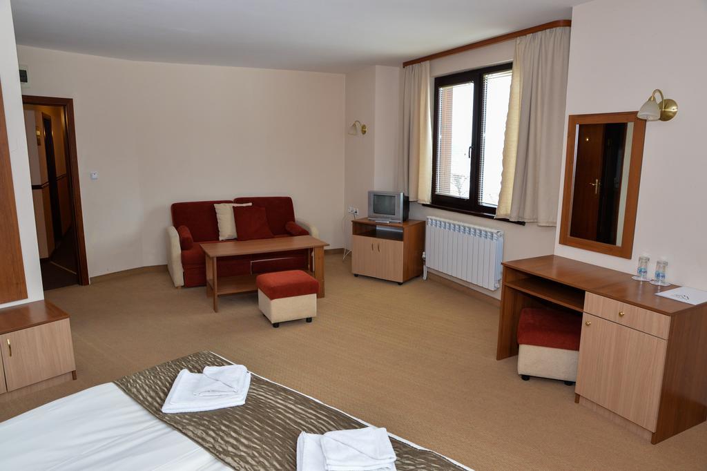 Bistrica Hotel Samokov Eksteriør billede