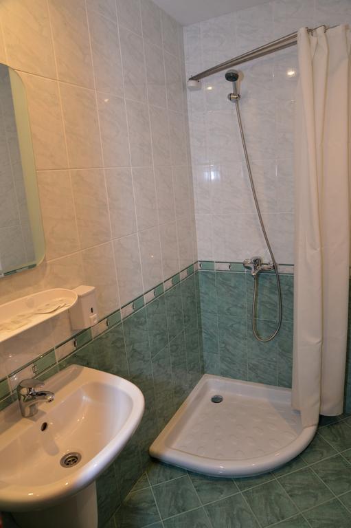 Bistrica Hotel Samokov Eksteriør billede