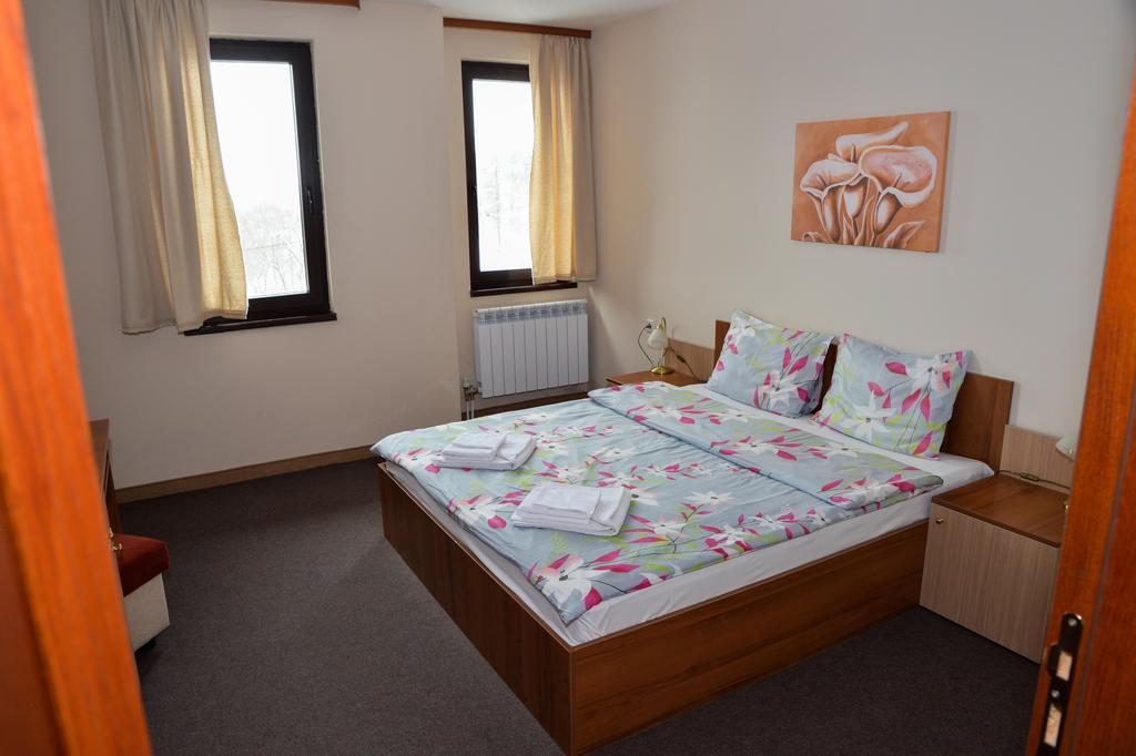 Bistrica Hotel Samokov Eksteriør billede